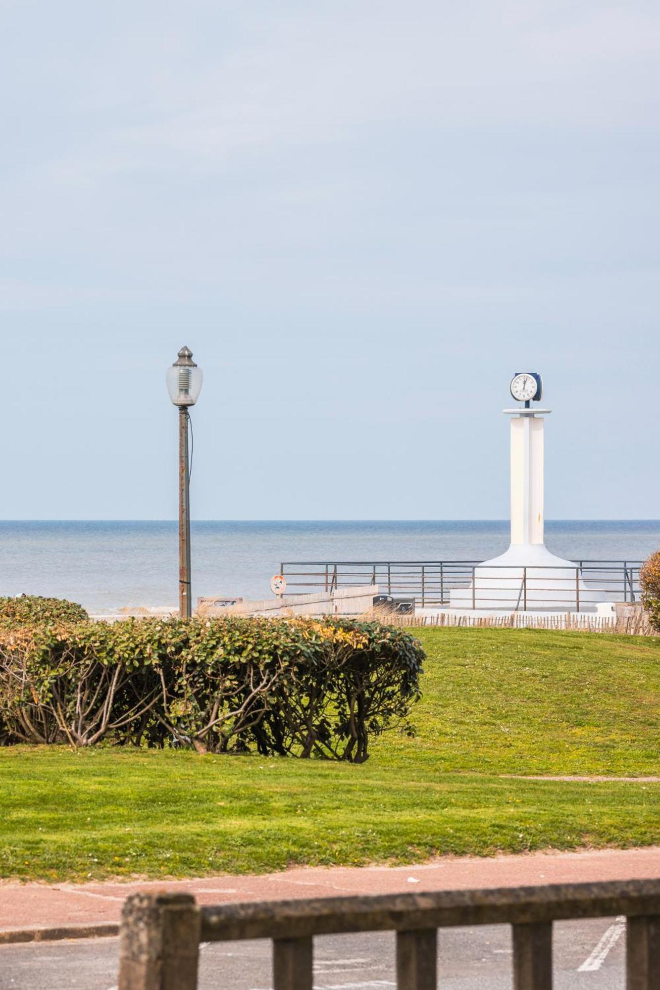 Spacieux Appart Pour 6, Front De Mer, Centre Le Touquet Екстер'єр фото